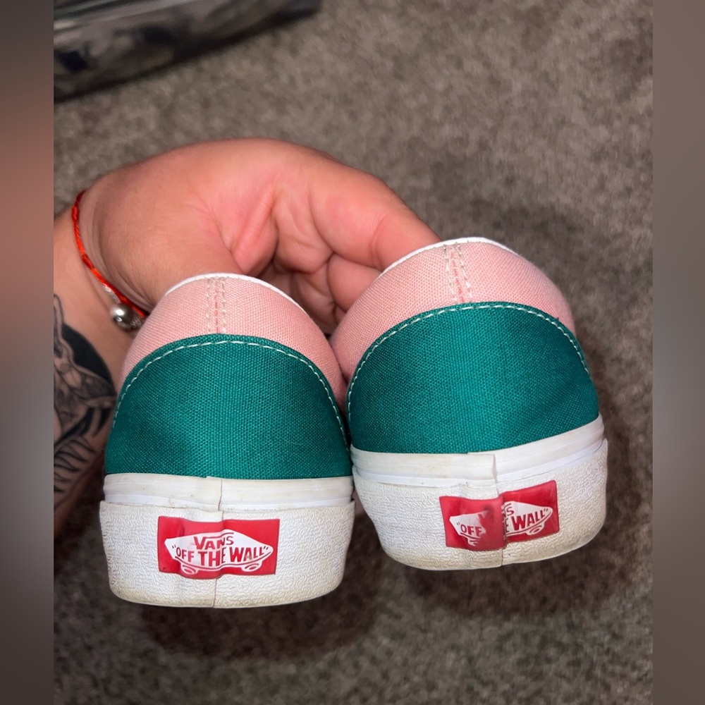 Colorblock vans 8.5M/ 10W - Picture 6 of 7